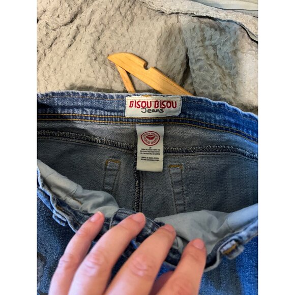 Bisou Bisou Vintage Y2K Floral Embroidered Flare Jeans - Picture 9 of 10